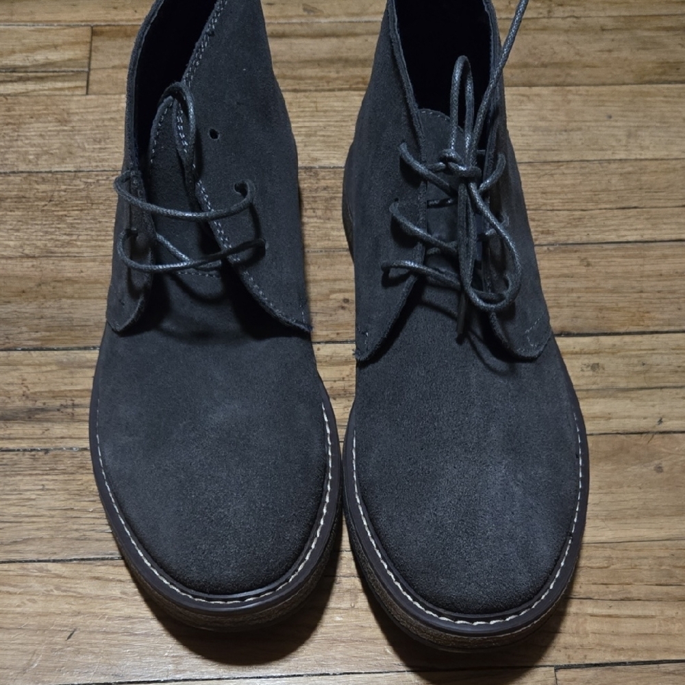 Men's Gray Suede Shoes
